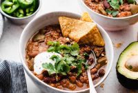 Effortless Slow Cooker Chili Perfection