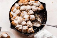 Gooey Skillet Cinnamon Roll Goodness
