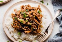 Sticky Sweet Slow Cooker Honey Garlic Chicken