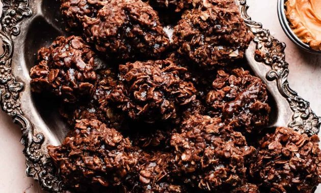 Easy No Bake Peanut Butter Chocolate Treats