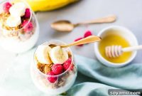 Easy 5-Minute Layers of Honey Granola and Fruit