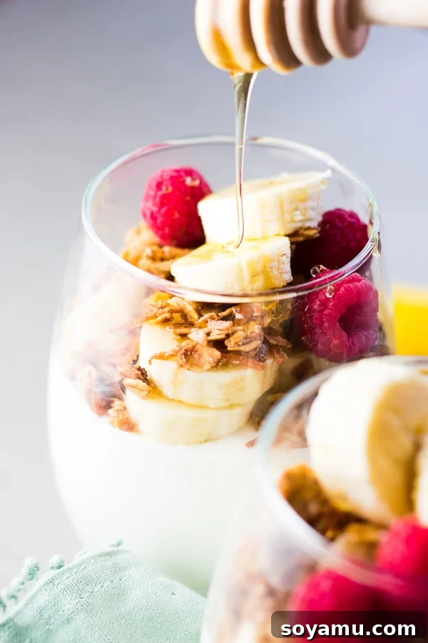 Easy 5-Minute Layers of Honey Granola and Fruit 2 Delicious 5-minute breakfast parfaits with honey, homemade maple granola, and fresh fruit