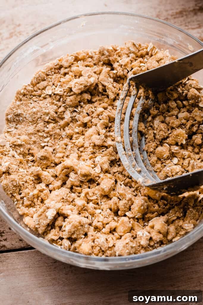 A bowl of the topping.