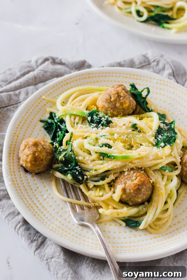 Meal Prep Meatballs with Zoodles - A quick and easy way to meal prep! Eat half the meatballs now, freeze half for later! Serve with a mix of zoodles and pasta in a yummy garlic butter sauce. #mealprep #healthyrecipe #zoodles #meatballs #dinnerrecipe #healthyeating | bluebowlrecipes.com Meal Prep Meatballs with Zoodles