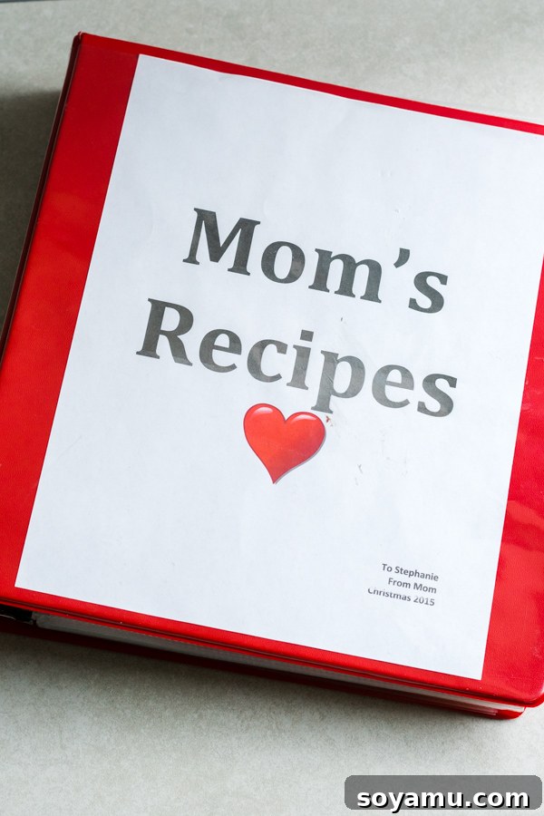 12 All-Time Favorite Cookbooks - Cookbooks with recipes for hearty meals, paleo treats, small-batch baking and more! There's something for everyone on this list #cookbooks #favoritethings #baking #cooking #bestcookbooks #giftguide | bluebowlrecipes.com Mom's Recipes Cookbook