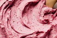 10-Minute Raspberry Frosting for Cakes and Cupcakes